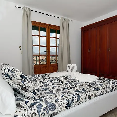 Vila Paraiso *